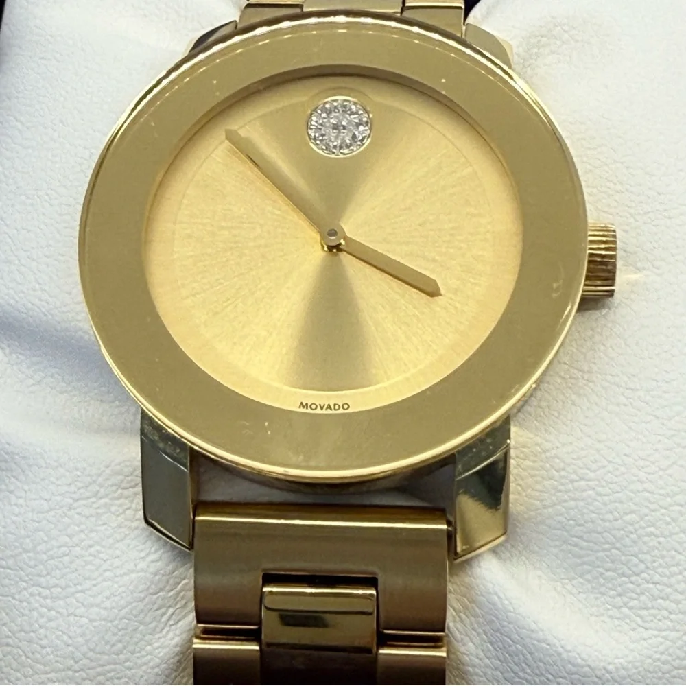 Movado Women's BOLD All Gold Stainless Steel Crystal Dot 36mm Watch New Battery